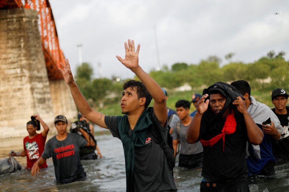 Papa poziva Crkvu da u migrantima vidi Kristovo lice