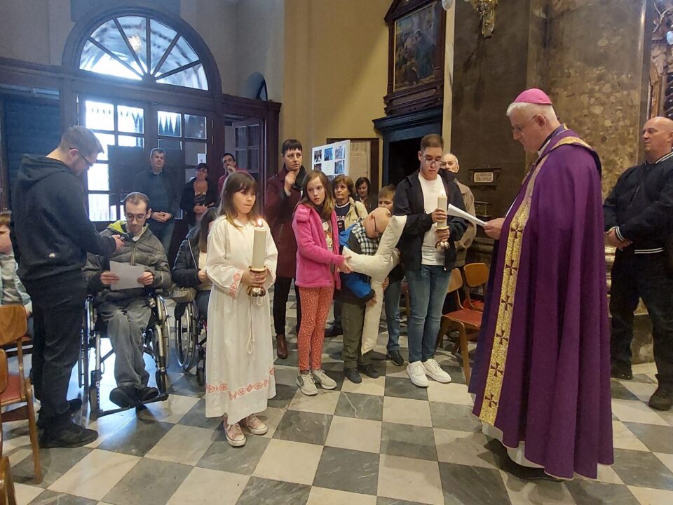 Križni put i misa za osobe s invaliditetom i djecu s teškoćama u razvoju – Riječka nadbiskupija