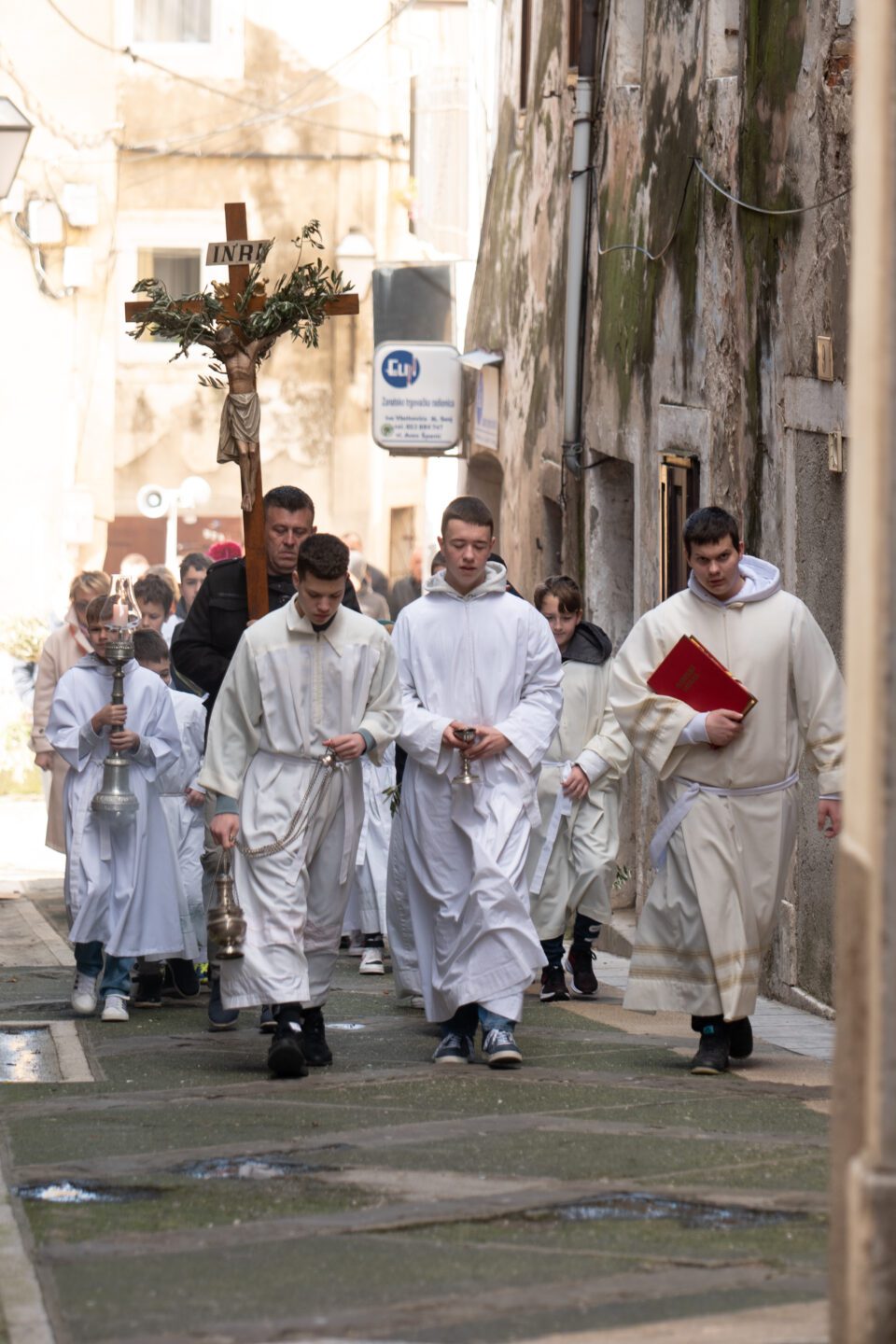 Procesija ulicama grada Senja – Cvjetnica