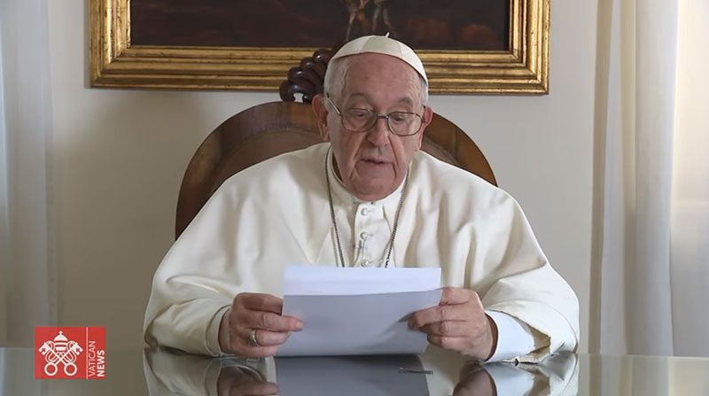 Papa mladima: Nemojte se obeshrabriti zbog ratova i patnje