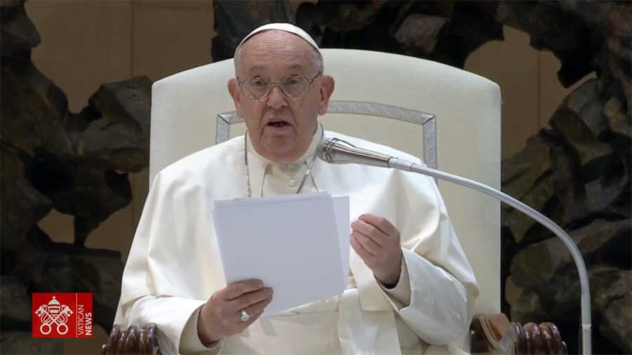 Papa: U korijenu strpljivosti je ljubav