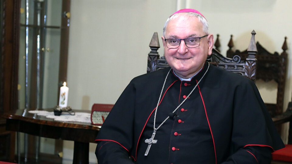Uskrsna čestitka šibenskog biskupa Tomislava Rogića.