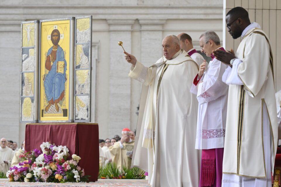 Papa Franjo slavi Uskrs 2024.: ‘Isus Krist je uskrsnuo’