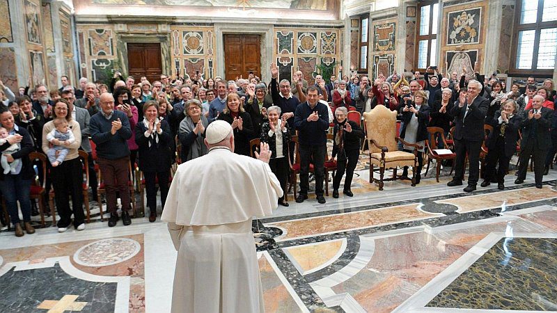 Papa: Gubitak djeteta je nesnosna bol, ali molitva srcu daje mir