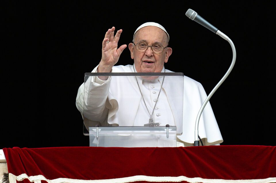 Papa poziva na prekid vatre u Gazi;  naziva razoružanje ‘moralnom dužnošću’
