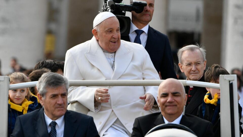 Papa na audijenciji: Borite se protiv ponosa poniznošću – Vatican News
