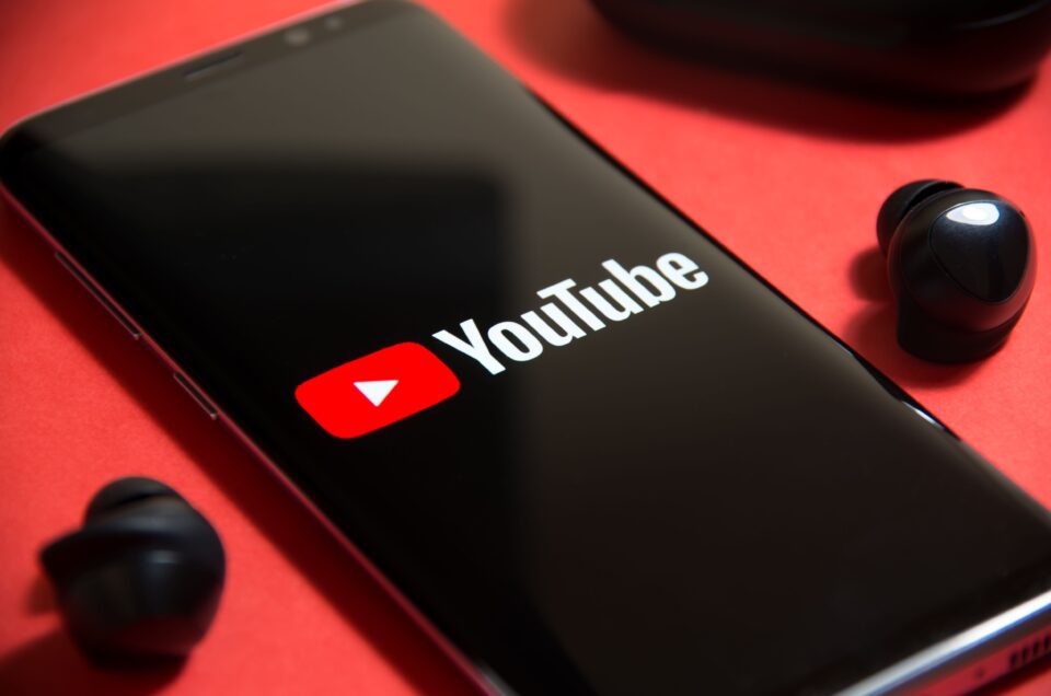 Republikanski državni odvjetnici prijete YouTubeu zbog ‘obmanjujuće’ oznake na pro-life video zapisima