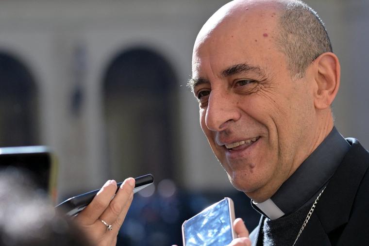Kardinal Fernández: Dokument o ljudskom dostojanstvu bit će objavljen početkom travnja