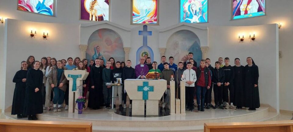 Korizmena duhovna obnova bjelopoljske djece viših razreda osnovne škole