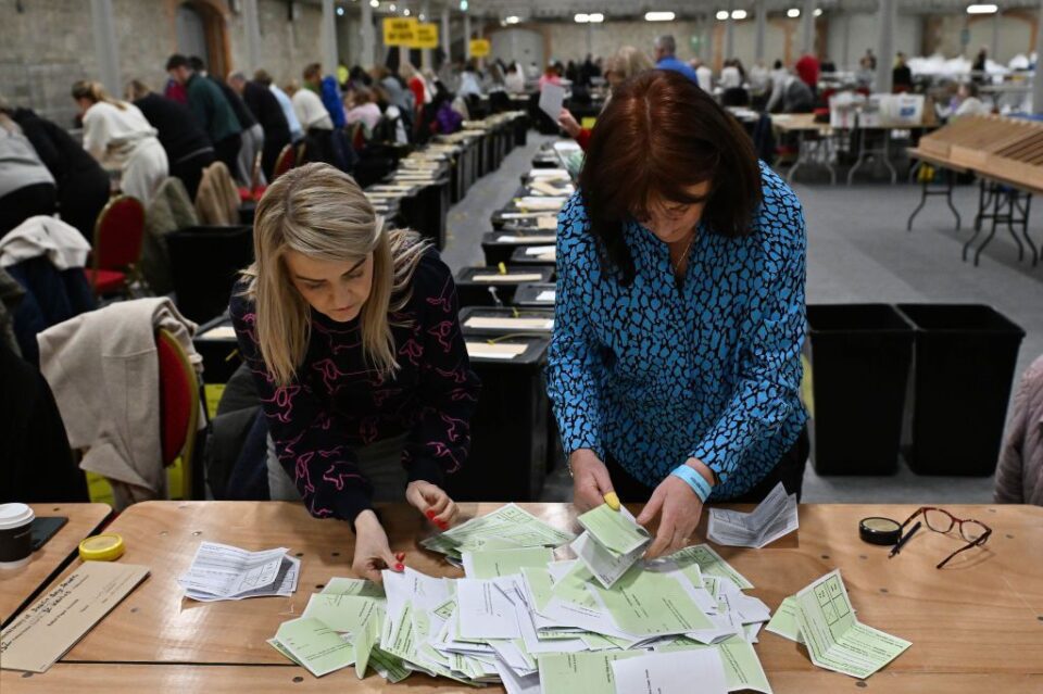 Socijalni konzervativci slave solidnu pobjedu na irskom ustavnom referendumu