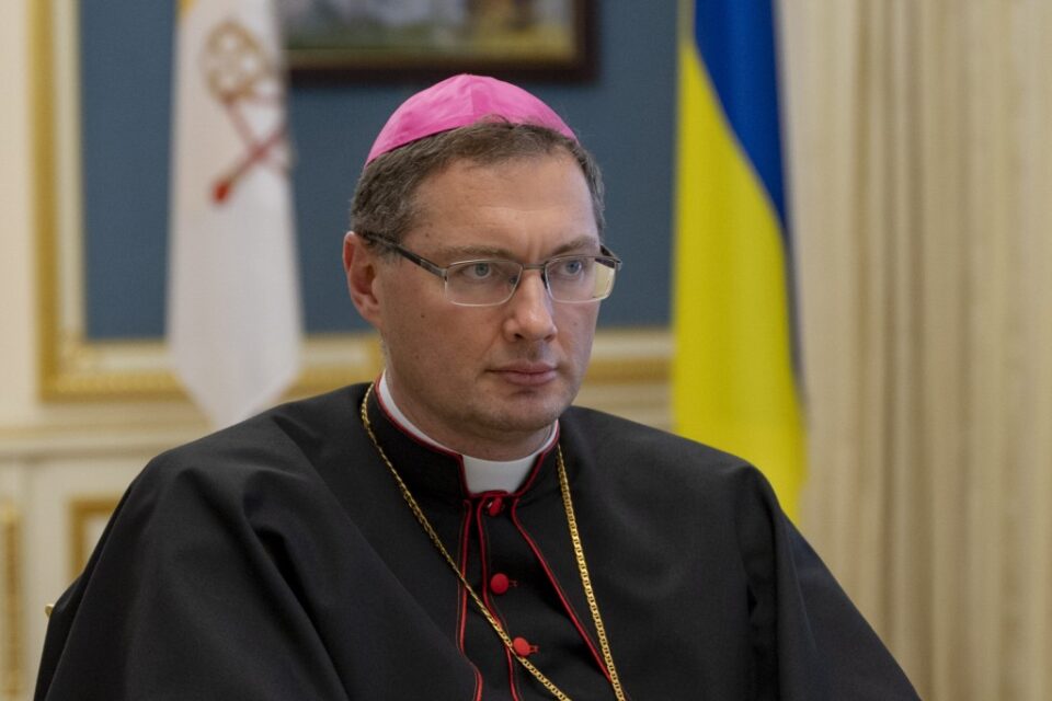 Nuncij u Ukrajini: Papa želi dijalog, a ne pokornost