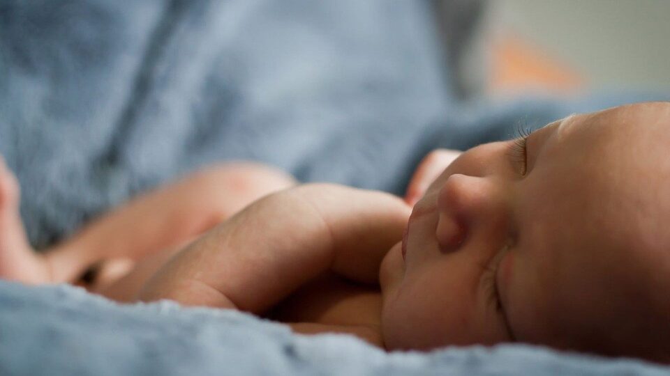 Poljska: ‘Kolijevke života’ spašavaju napuštene bebe