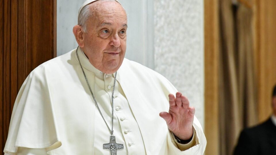 Papa: ‘Ne razmišljam o ostavci, ali bih bio ‘rimski biskup u miru’ – Vatican News