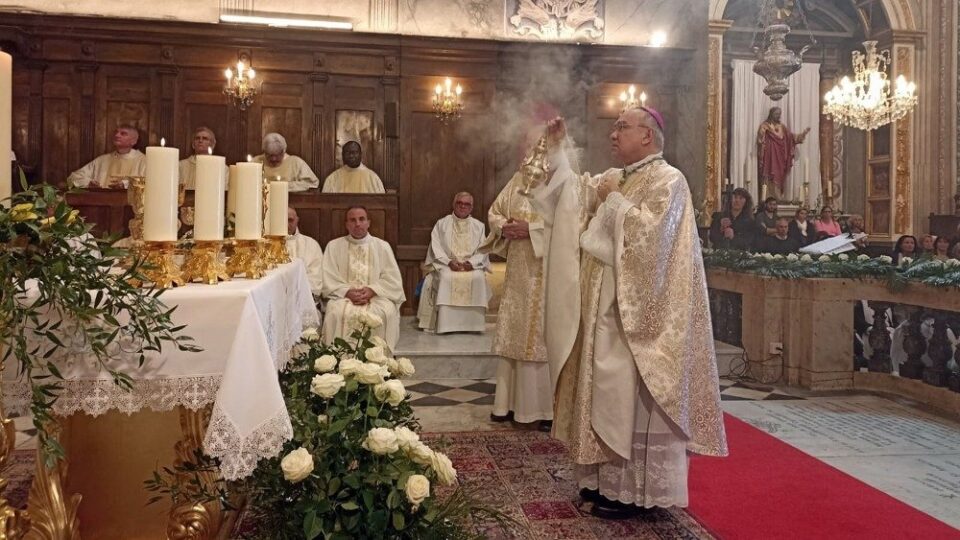 Nadbiskup Peña Parra: Kao stoljećima prije, Marija i danas razgoni strahove i opasnosti