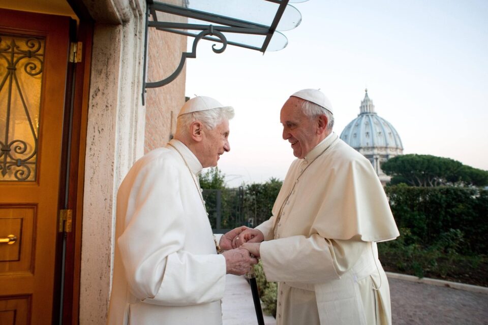 Papa kaže da je bio ‘iskorišten’ u konklavi 2005.: Ratzinger je ‘bio moj kandidat’
