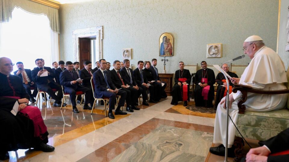 Papa: Međureligijski dijalog potiče mir i poštivanje različitosti