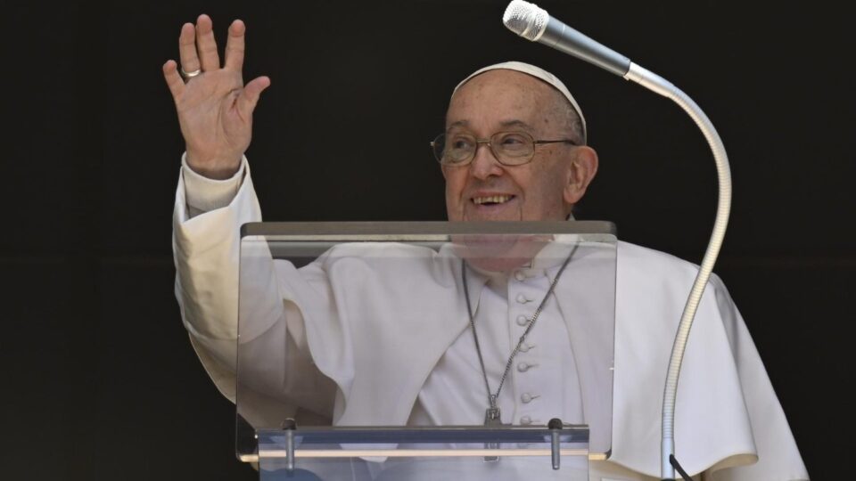 Papa u Regini Coeli: Imajte vjere u uskrsloga Krista – Vatican News