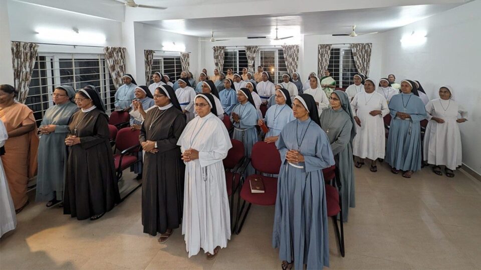 Indija: Vjerski poglavari istražuju ‘otkucaje srca Crkve’ – Vatican News