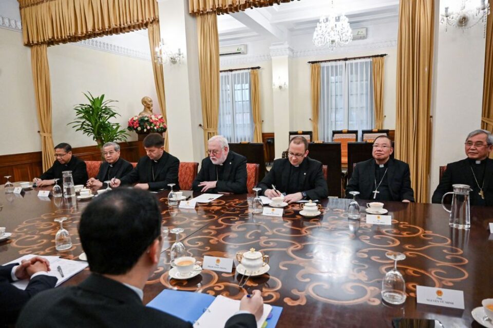 Dužnosnik Vatikana susreo se s premijerom Vijetnama tijekom povijesnog diplomatskog putovanja