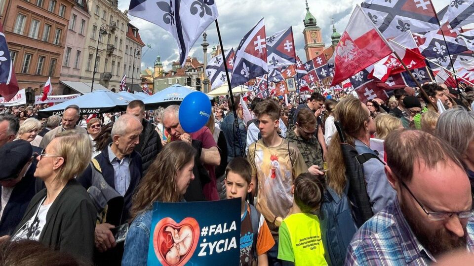 Poljska: Tisuće se pridružuju Nacionalnom maršu za život u Varšavi