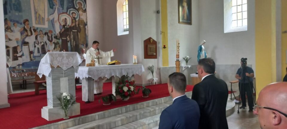 Sveta misa i molitva za 24 Hrvata katolika ubijeni u Trusini prije 31 godina