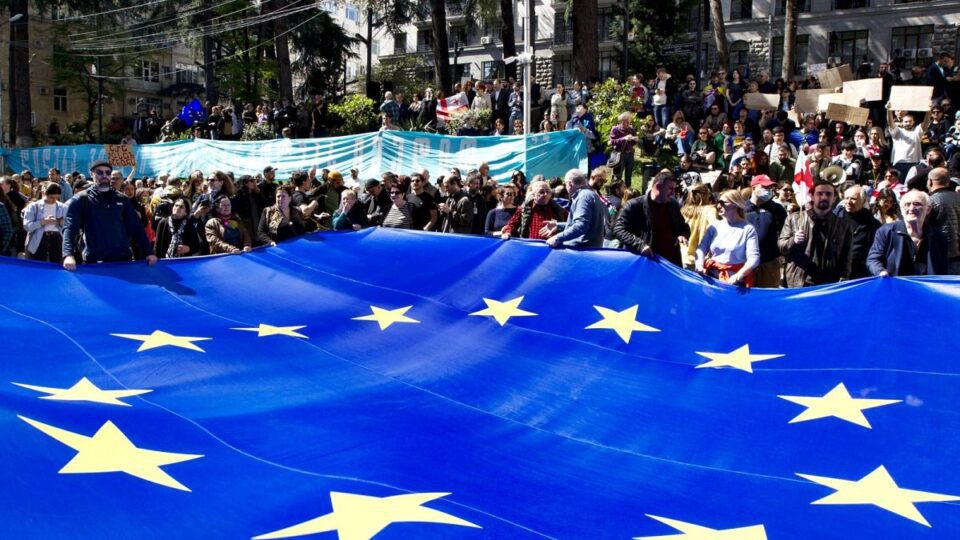 EU poziva Gruziju da ne donosi zakon o ‘stranom utjecaju’
