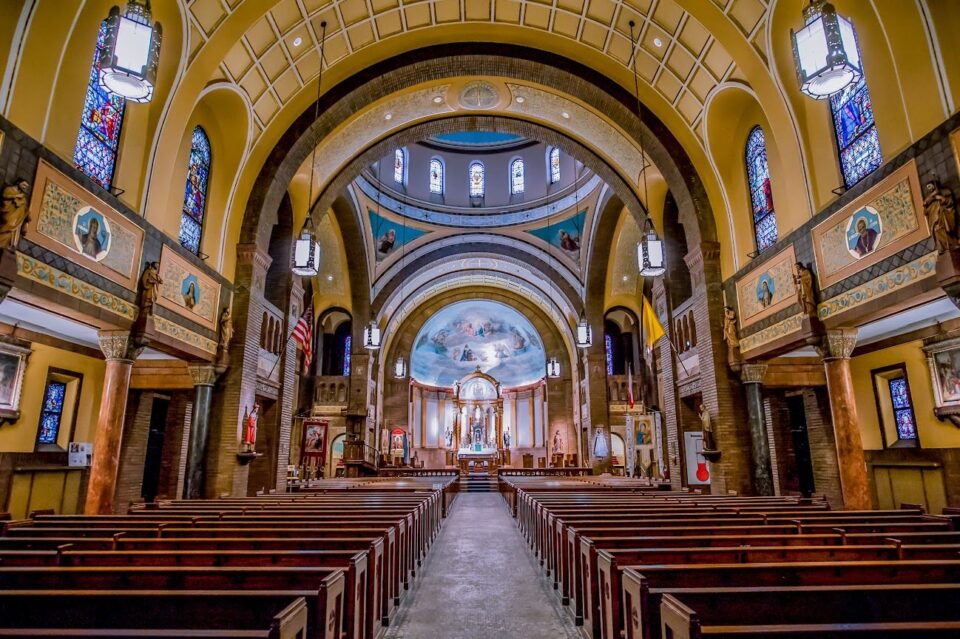Povijesna crkva u New Yorku povezana s Ivanom Pavlom II. bori se da ostane otvorena