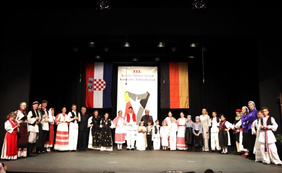 Održan dječji folklorni festival hrvatskih katoličkih misija i zajednica u Njemačkoj
