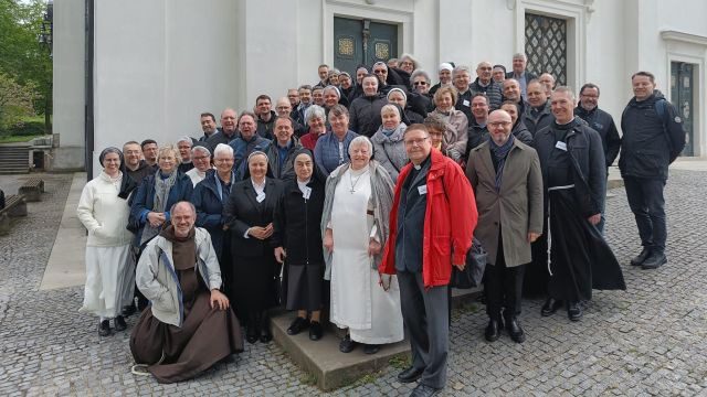 Dvadeset prva generalna skupština europskih redovničkih konferencija