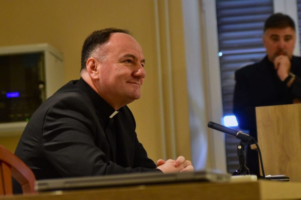 Biskup Palić svećenicima Riječke nadbiskupije prenio osobna iskustva sa sudjelovanja na Biskupskoj sinodi u Rimu