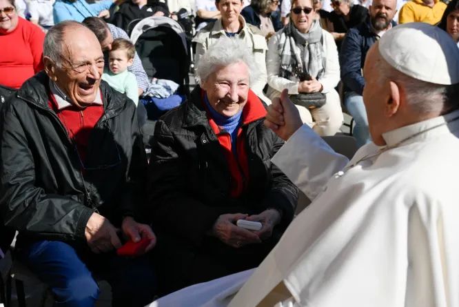 Papa Franjo sastat će se s tisućama baka i djedova i njihovih unuka u Vatikanu