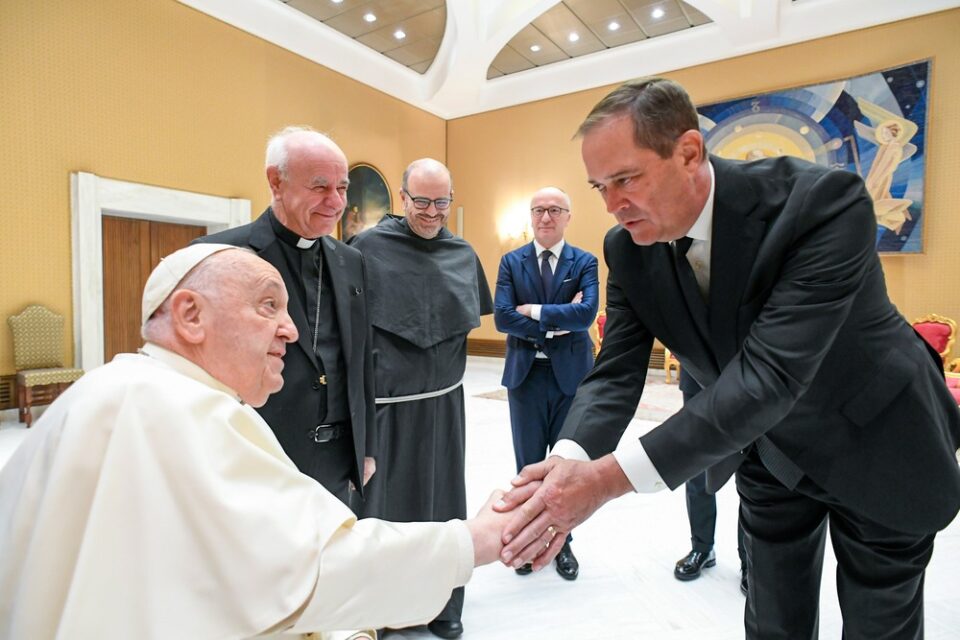 Papa se susreo s čelnikom Cisca dok etički pakt AI nastavlja rasti