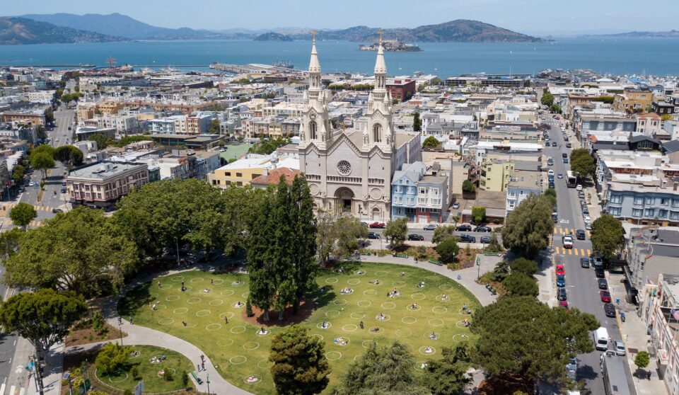 Roditelj katoličke škole izboden nožem ispred mise koju je slavio nadbiskup San Francisca