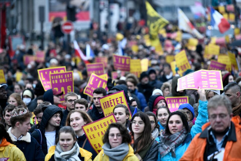 Američki zakon o pobačaju ‘daleko je popustljiviji od velike većine svijeta’