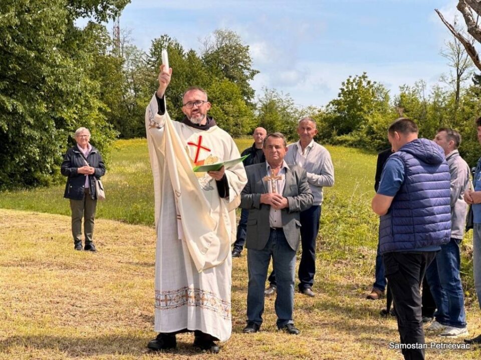 Blagoslov polja u Ljevarima | Katolička tiskovna agencija Biskupske konferencije BiH