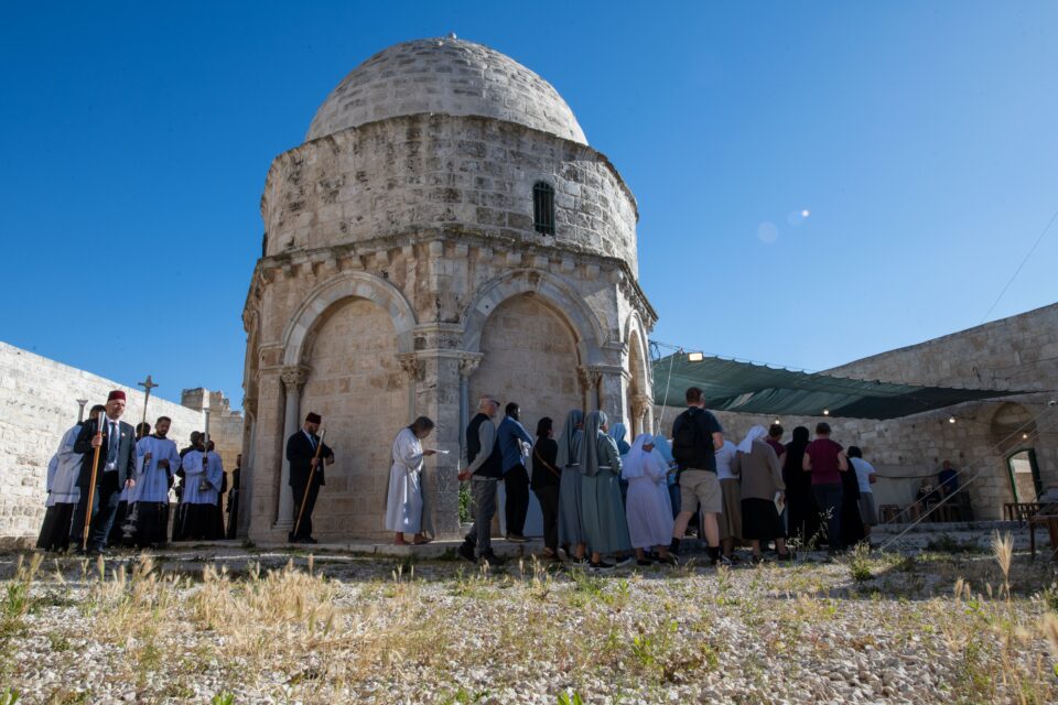 FOTOGRAFIJE: Katolici se okupili na mjestu Isusova uzašašća u Jeruzalemu