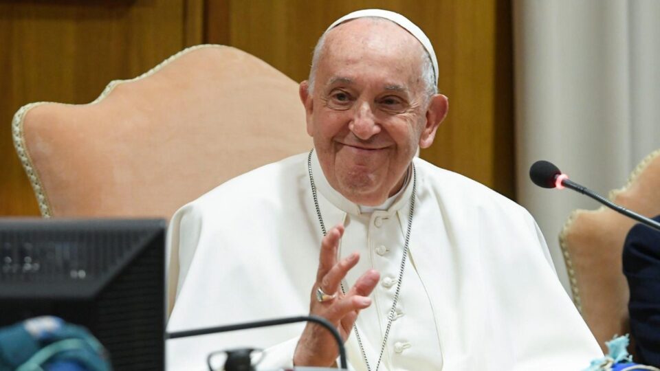 Papa učenicima iz škole: Ponovno otkrijte razigranu dimenziju života – Vatican News