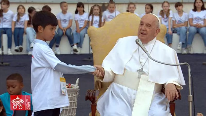 Papa: Djeca mogu napraviti revoluciju otvarajući srca odraslih