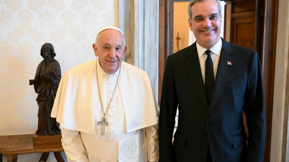 Papa Franjo susreo se s dominikanskim predsjednikom