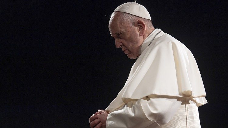 Žalost pape Franje zbog odrona zemlje u Papui Novoj Gvineji