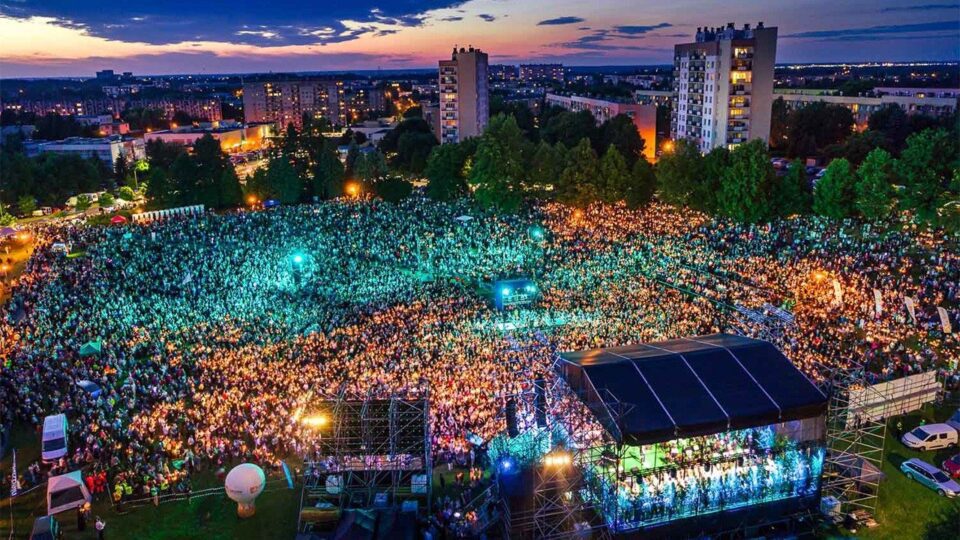 Poljska: Tisuće se okupilo na koncertima bogoslužja Tijelova