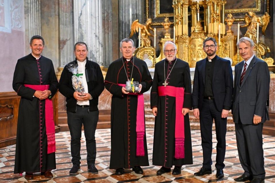 VIDEO: Nadbiskup Vukšić sa suradnicima započeo pohod partnerskoj biskupiji Klagenfurt