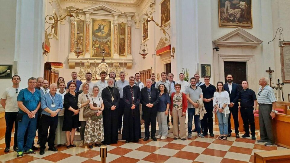Sudionici mirovne konferencije zaklade “Pro Oriente” na izletu u Dubrovniku – Dubrovačka biskupija