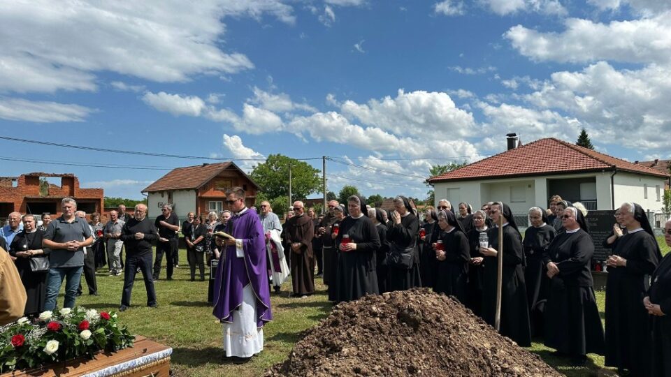 Sahranjena Služavka Malog Isusa sestra M. Ljiljana Perković