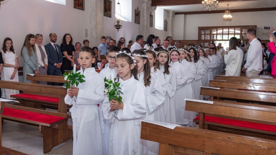 Slavlja Prve pričesti u nekim župama – Dubrovačka biskupija