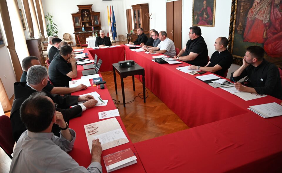 ZADAR: Održana druga sjednica Svećeničkog vijeća Zadarske nadbiskupije