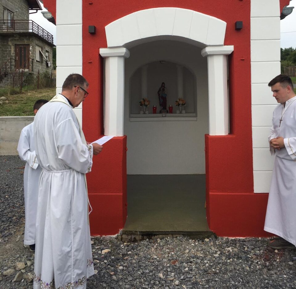 Blagoslovljena kapelica Presvetog Srca Isusova u Popovači – Sisačka biskupija