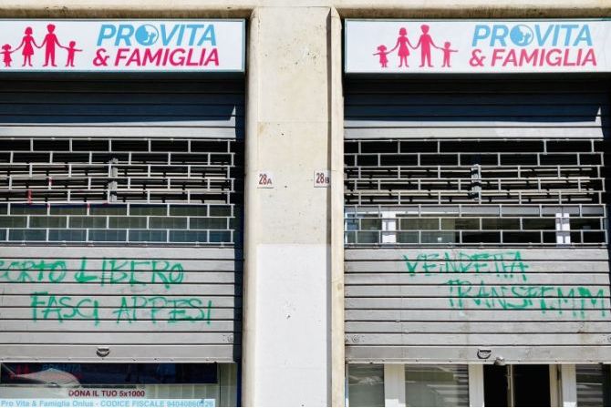 Talijanska pro-life udruga trpi niz napada na svoje sjedište