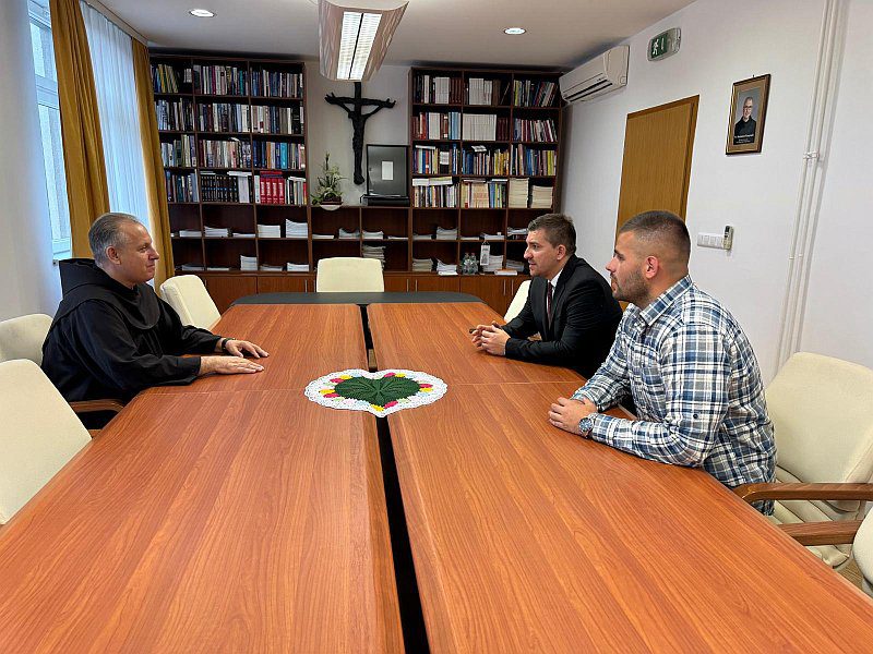 Posjet delegacije skupštine Grada Sarajeva i Općine Novo Sarajevo Provincijalatu Bosne Srebrene