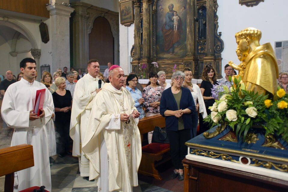 Proslava blagdana svetog Ante u samostanu i crkvi svetog Frane.